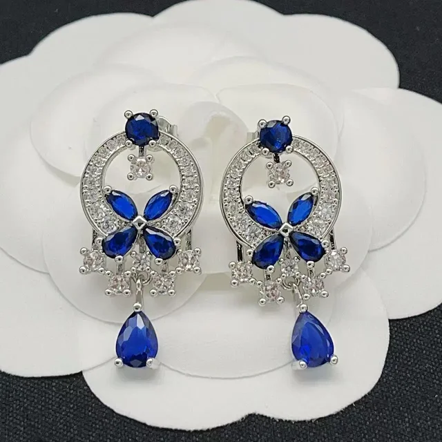 Chanel Jewelry Assorted Earrings product detail image 15