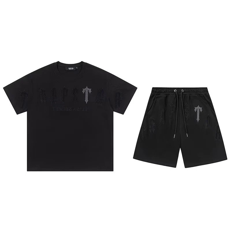 Trapstar Matching Sets Graphic T-Shirt and Shorts Set — 15