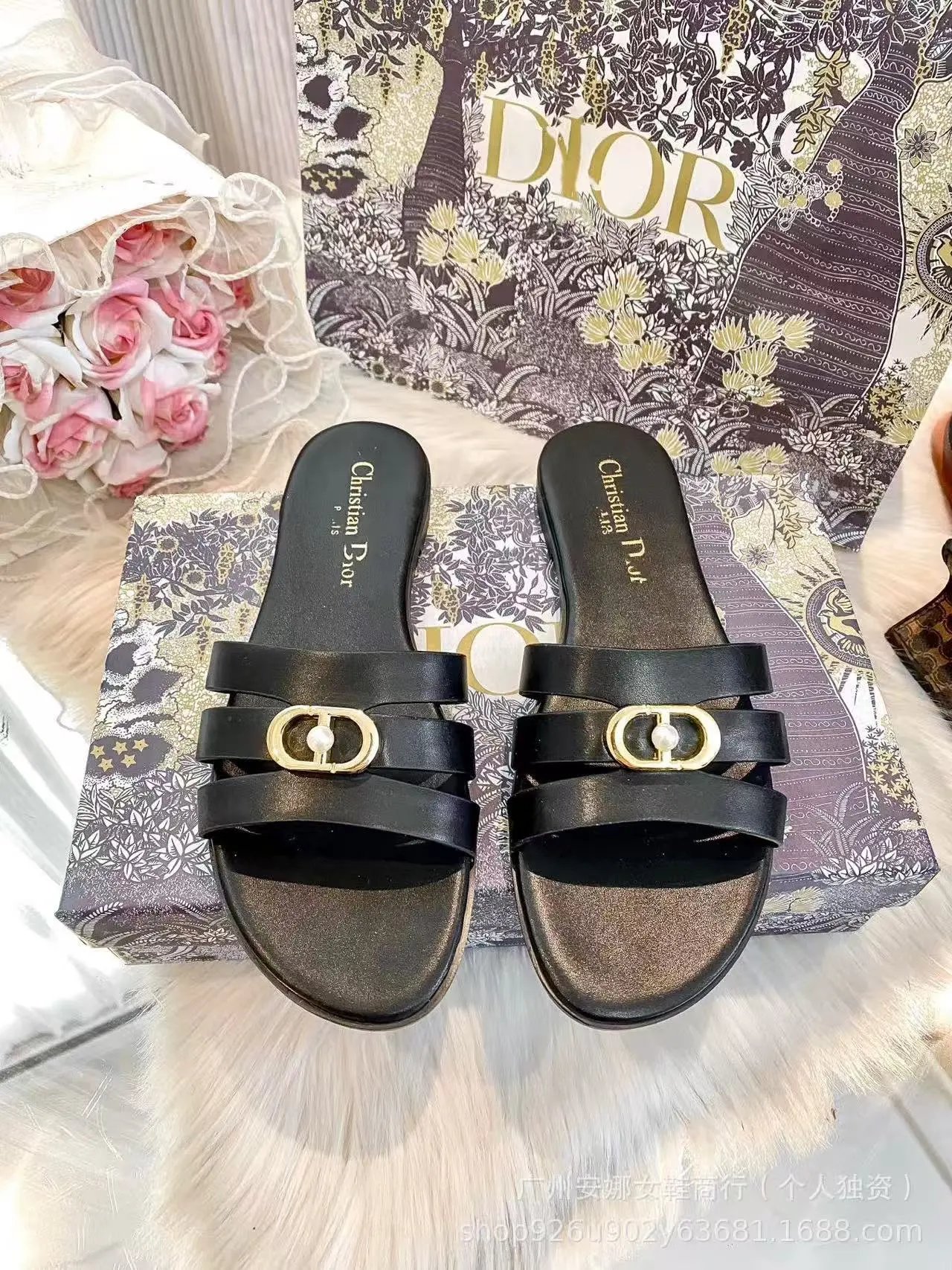 Saint Laurent Sandals Flat slide with gold YSL logo and wide strap — 22