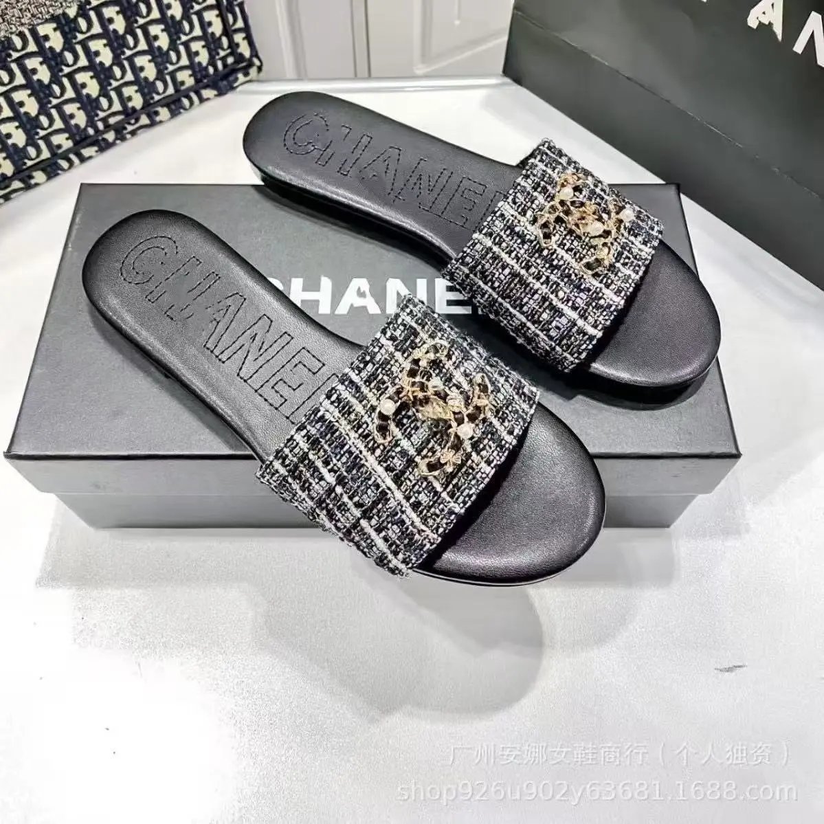 Saint Laurent Sandals Flat slide with gold YSL logo and wide strap — 27