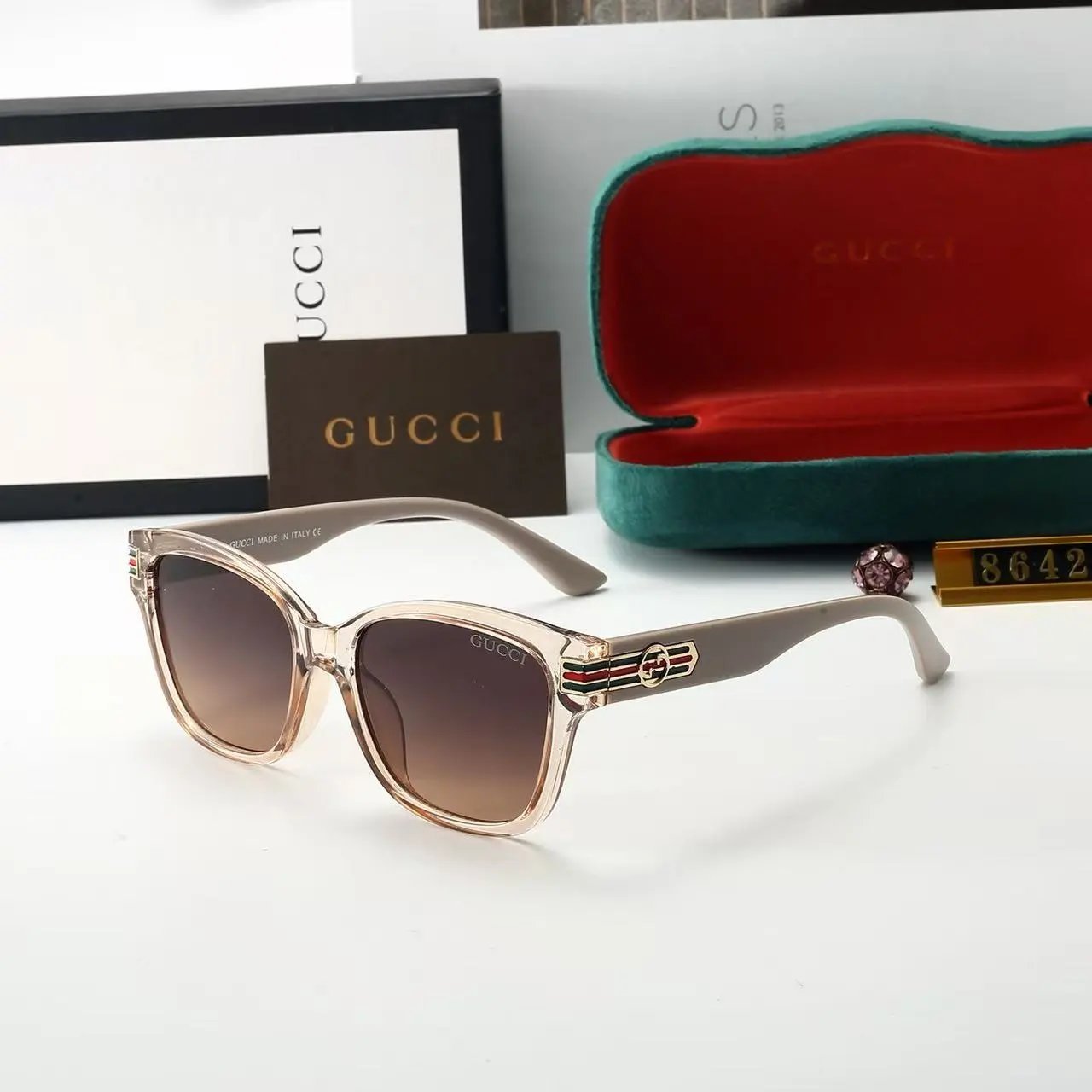 Gucci Eyewear 2293 Oversized Square Sunglasses — 16
