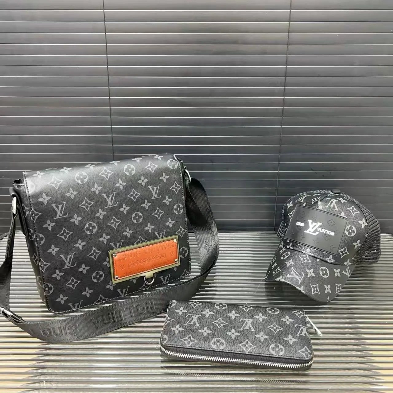 Louis Vuitton Wallets & Card Holders Monogram bifold and long — 35