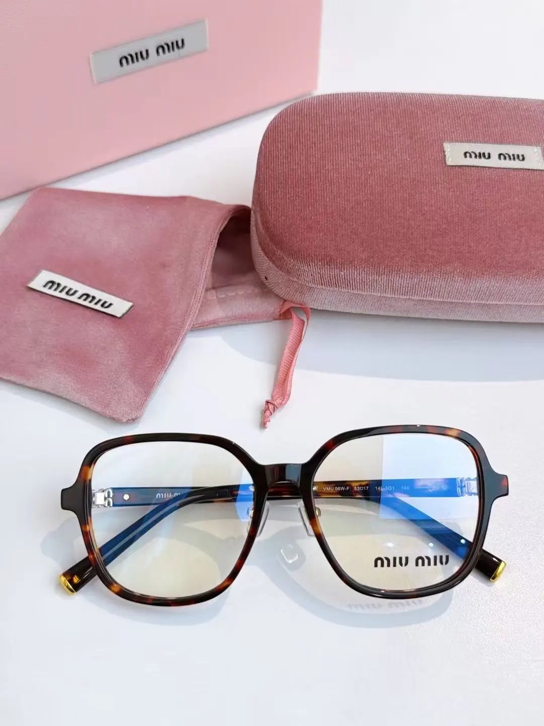 Miu Eyewear 2730 Oversized Square Sunglasses — 39