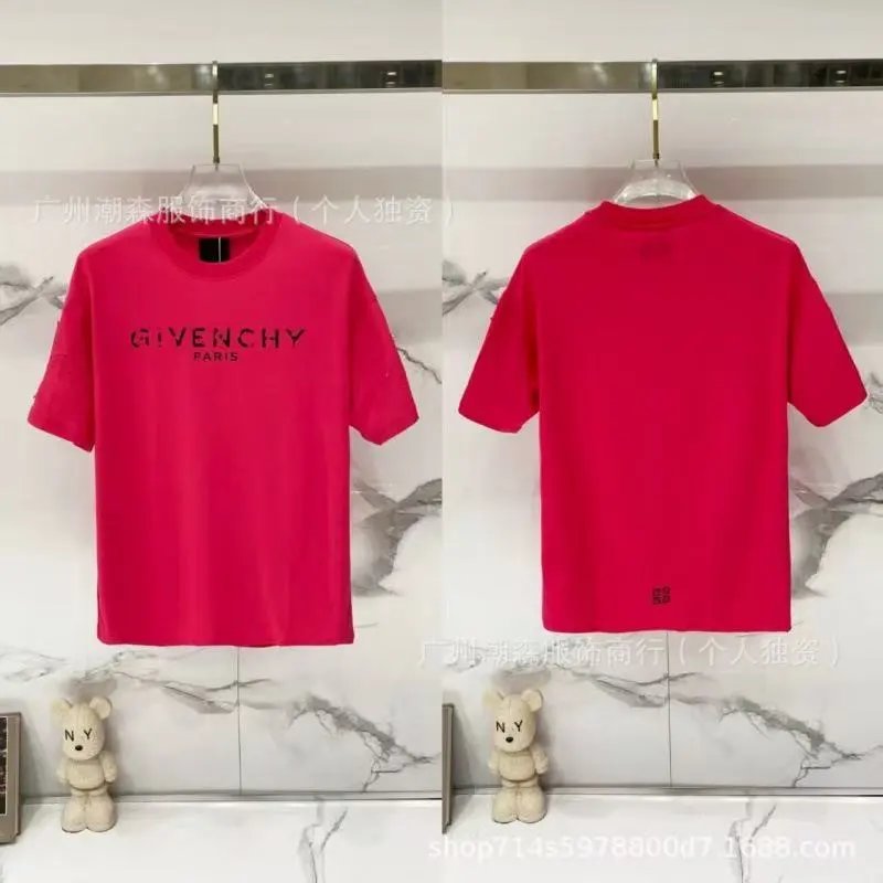 Givenchy T-Shirts Graphic Print Crewneck T-Shirt — 40