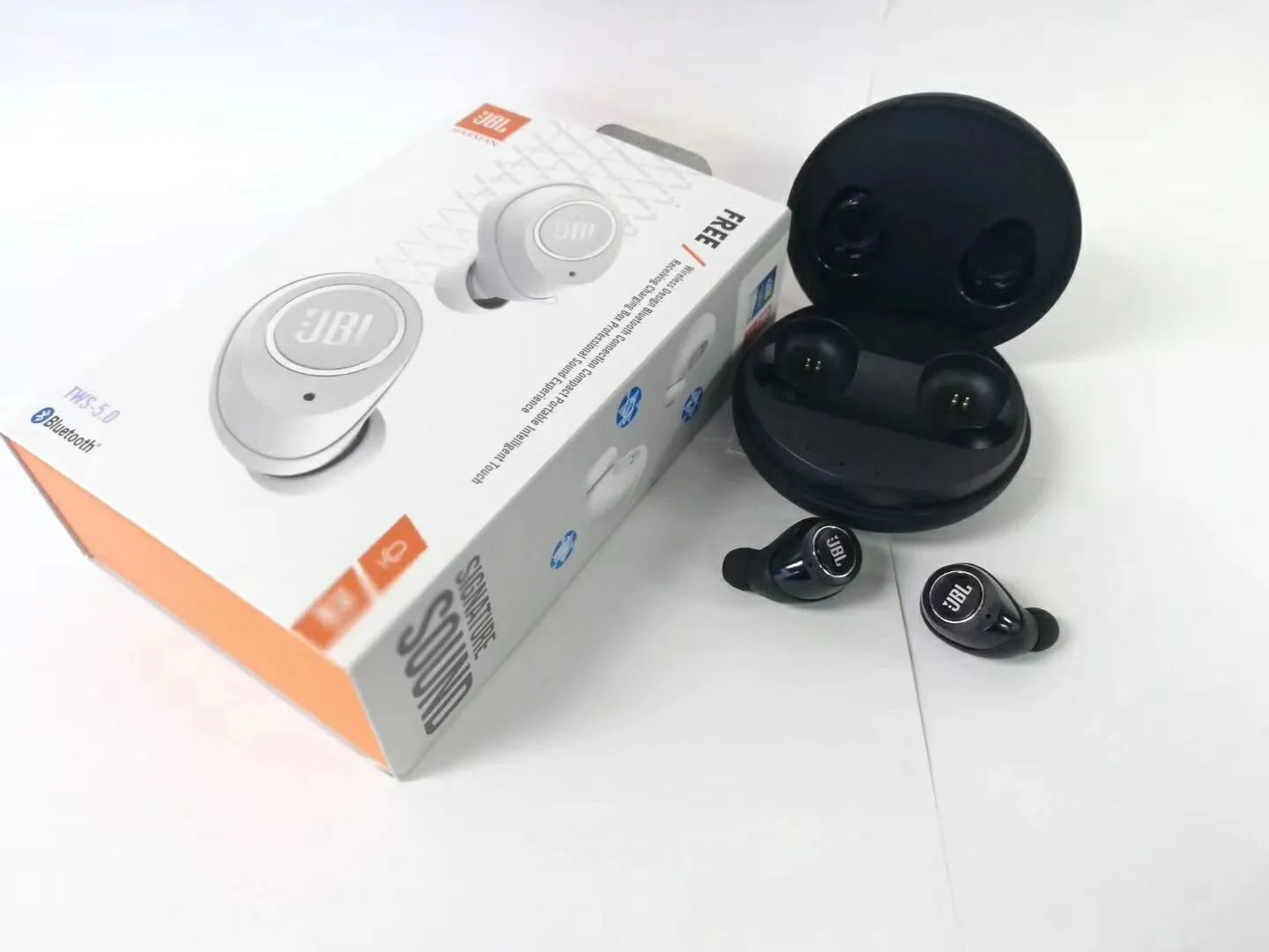 Bang & Olufsen Wireless earbuds — 25