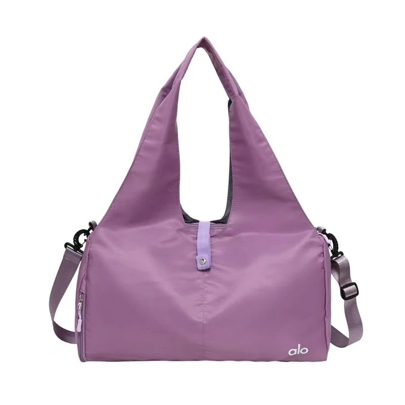 Alo Shoulder Bags Snake-Print Tote — 17