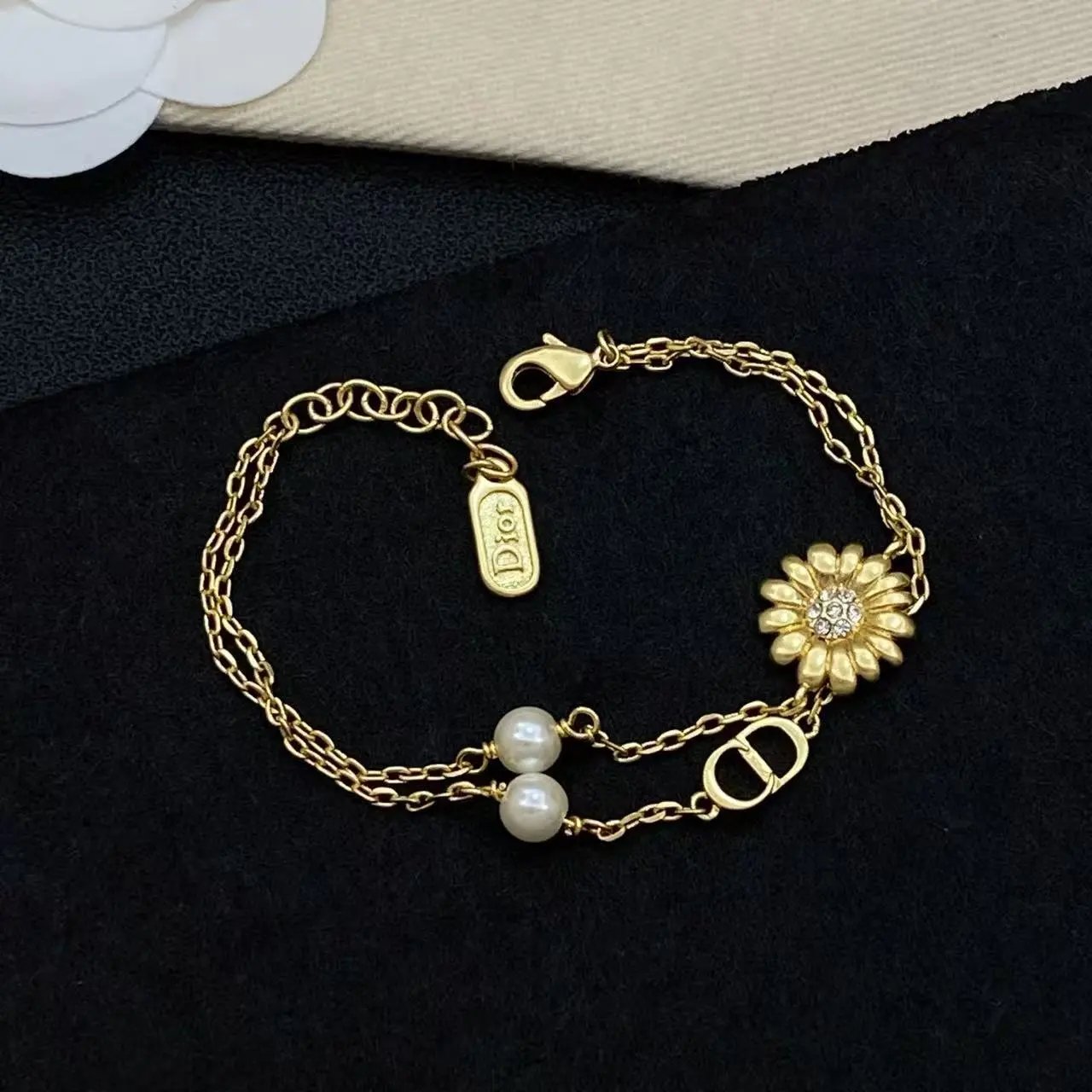 Gucci Jewelry Crystal Chain Bracelet — 15