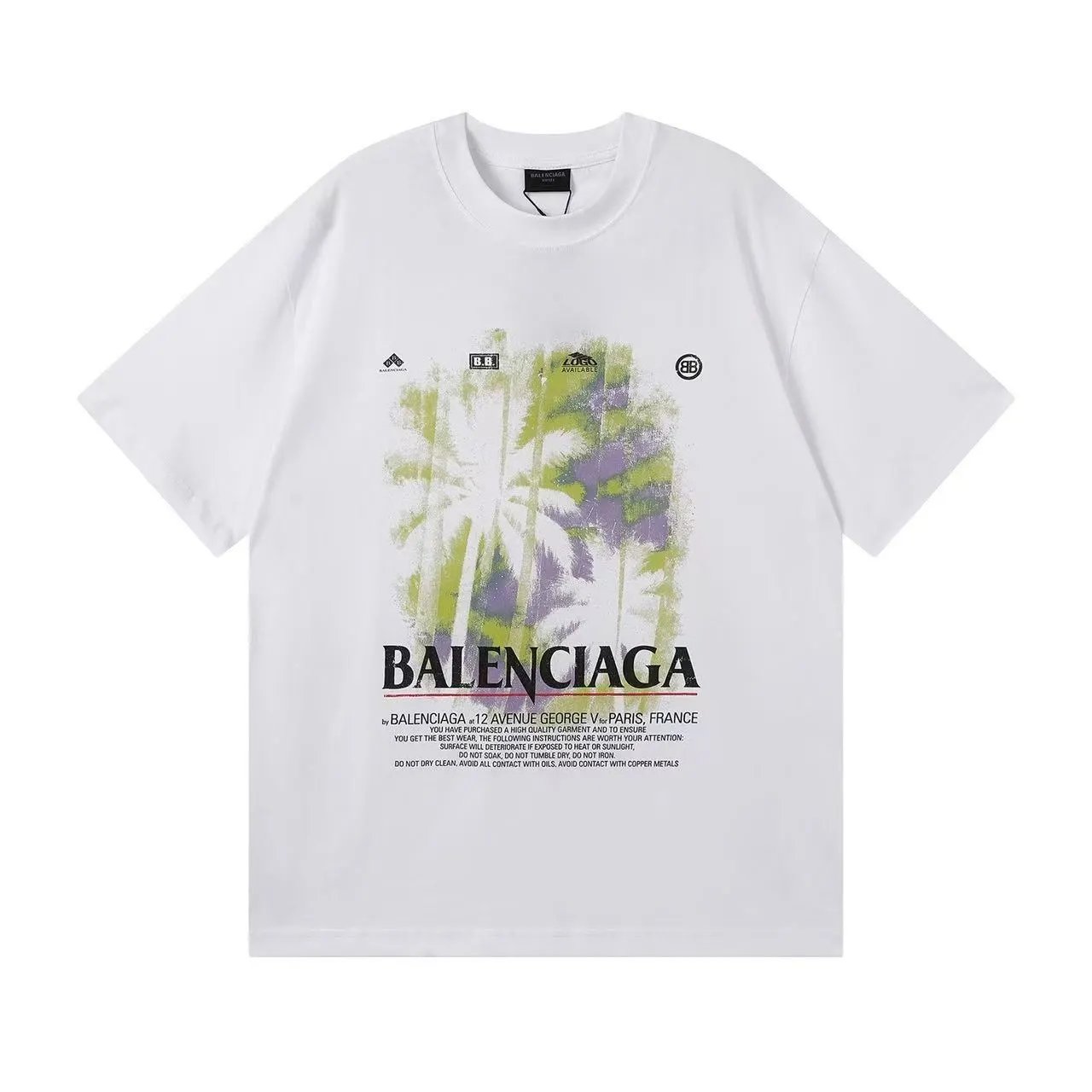 Gucci T-Shirts Short-Sleeve Logo Graphic — 32