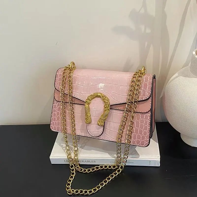 Gucci Crossbody Bags Chain-strap flap with GG monogram or quilted double-G hardware — 22*10*7CM