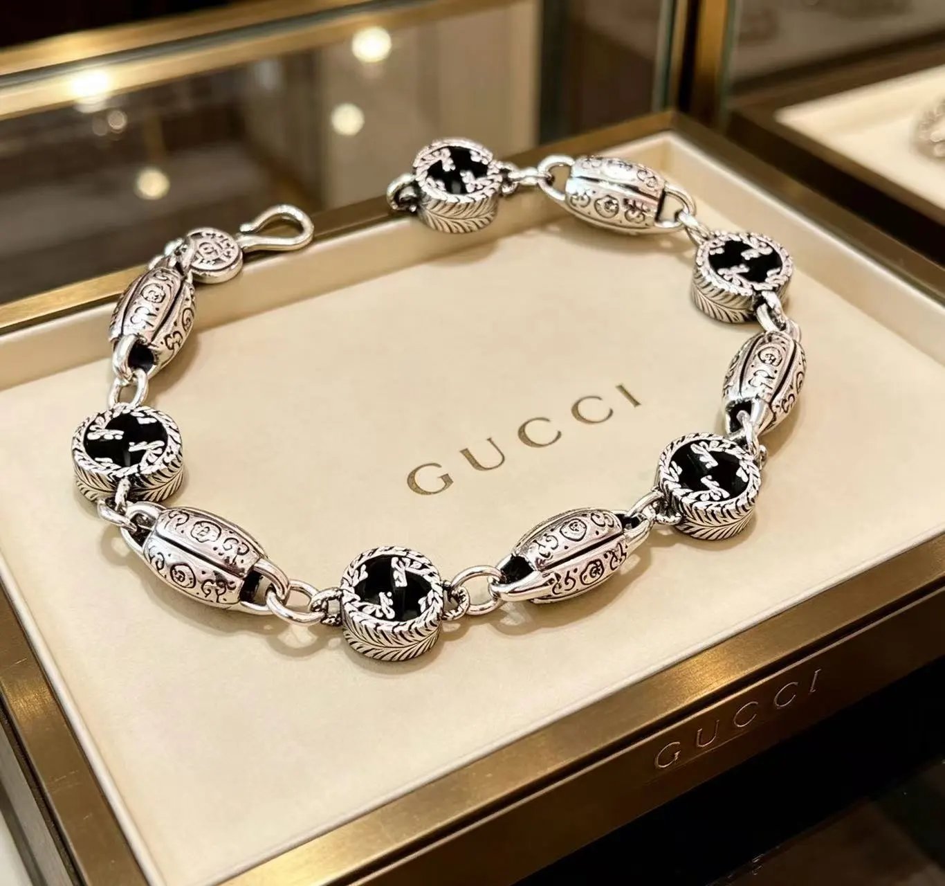 Gucci Jewelry Crystal Chain Bracelet — 35