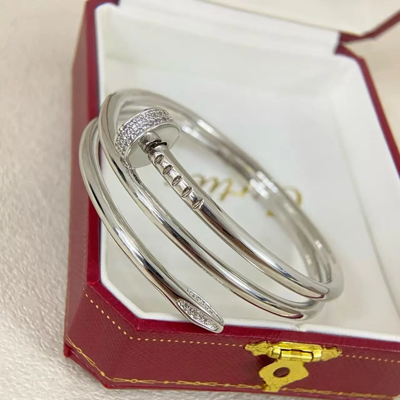 Cartier Jewelry LOVE bracelet with diamond-set screw motifs — 27