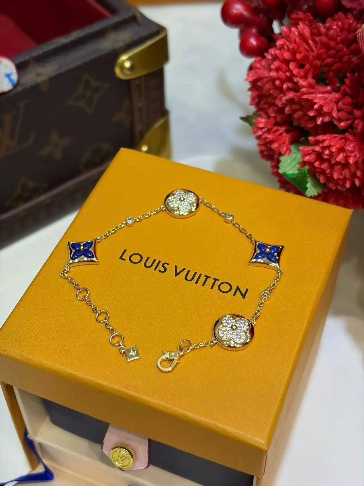 Gucci Jewelry Crystal Chain Bracelet — 3