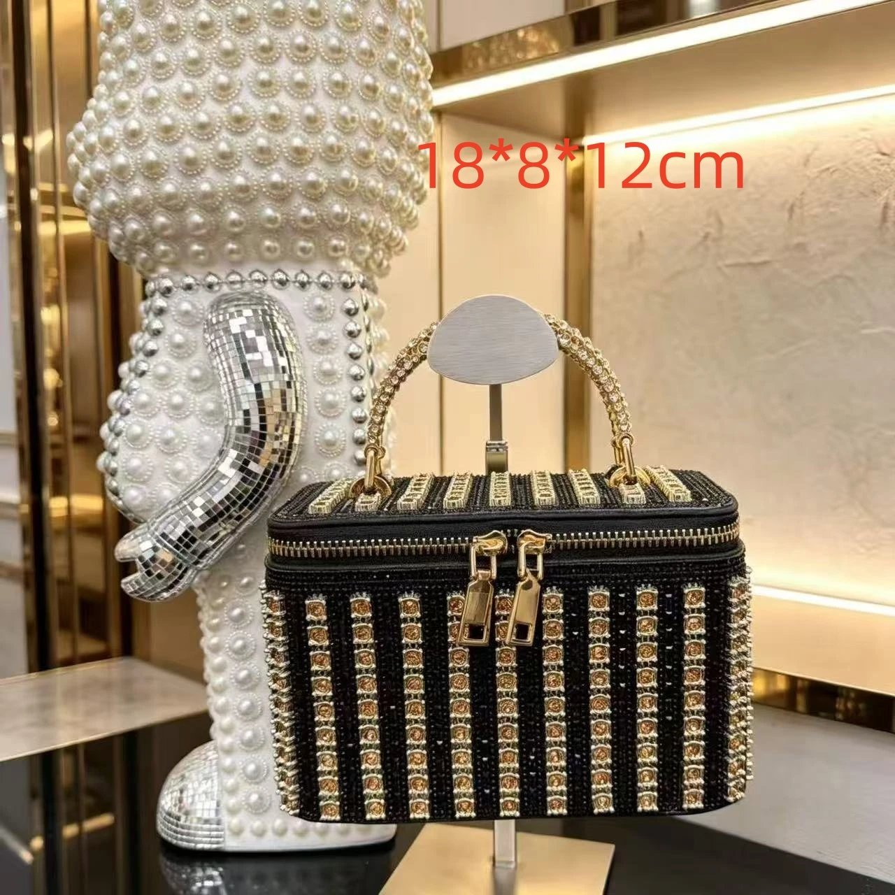 Chanel Shoulder Bags Chain-trim flap bag — 31