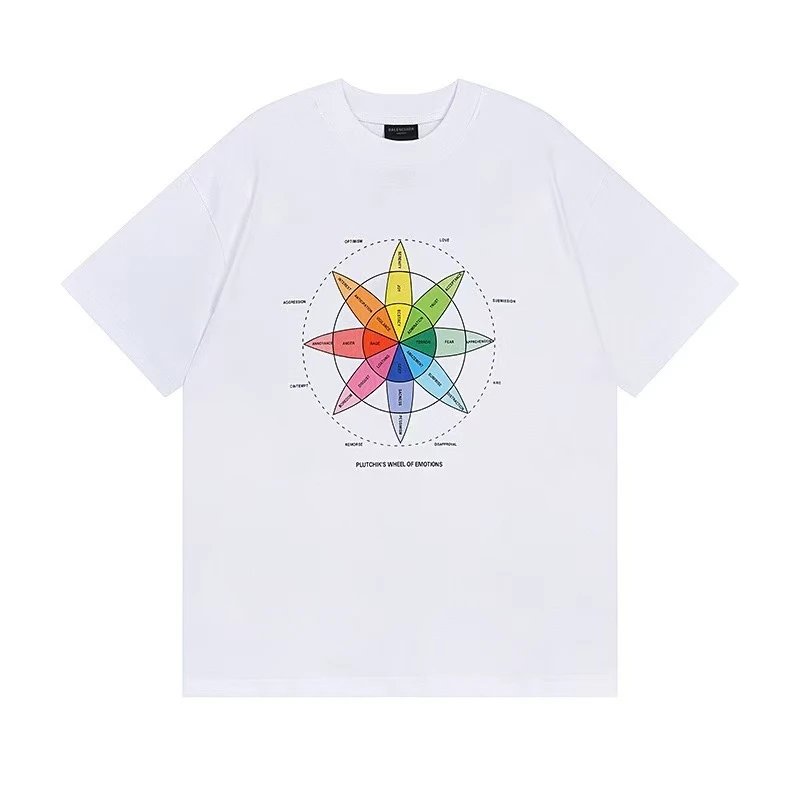Gucci T-Shirts Short-Sleeve Logo Graphic — 25