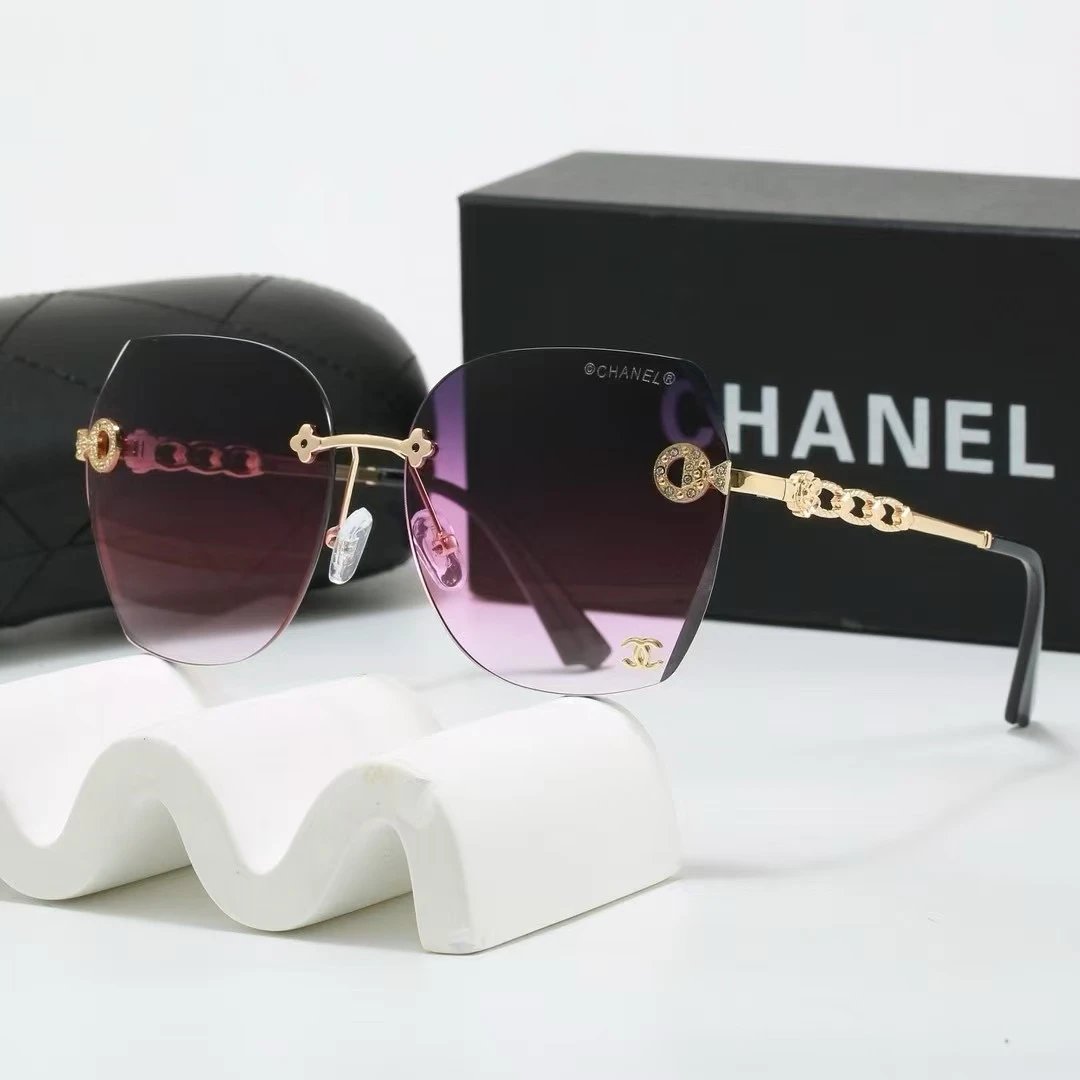 Chanel Eyewear Sunglasses with round or square frames — 38