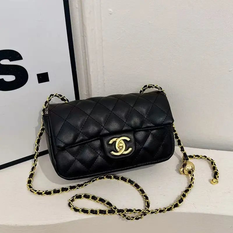 Chanel Shoulder Bags Quilted Chain Bag with Interlocking CC Clasp — 3(21*13*7cm)