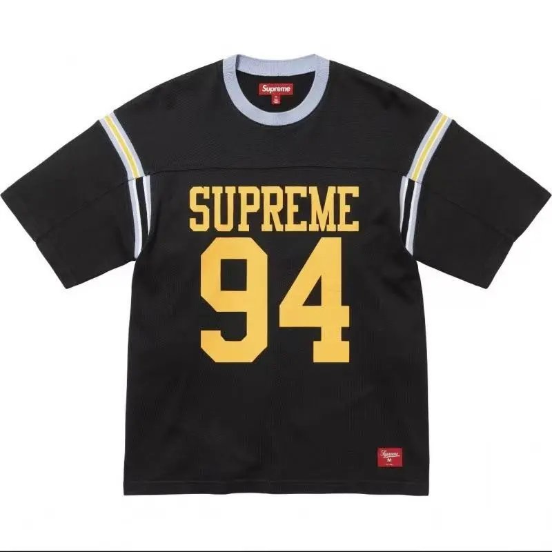 Supreme T-Shirts Short-Sleeve Logo Print — 39