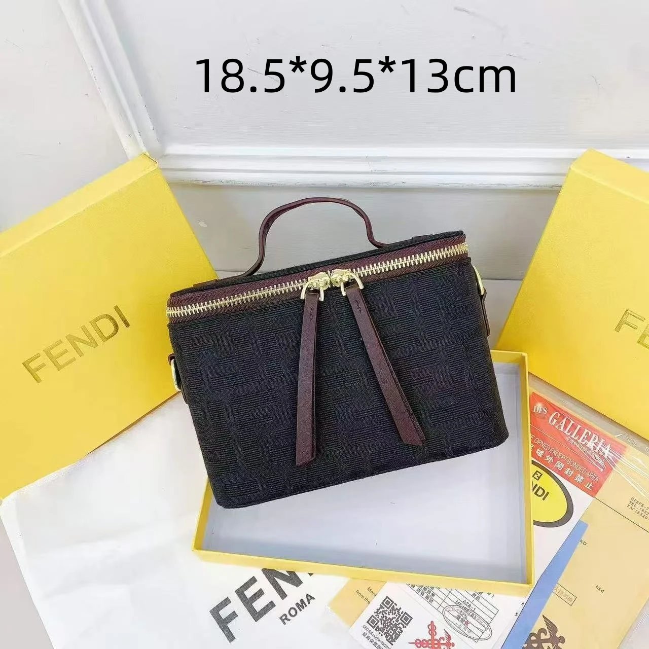 Chanel Shoulder Bags Chain-trim flap bag — 32