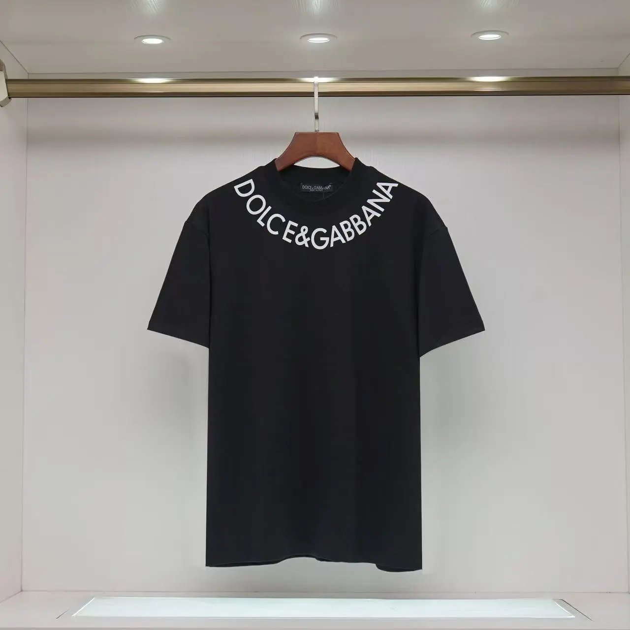 Dolce & Gabbana T-Shirts Logo Print — 38