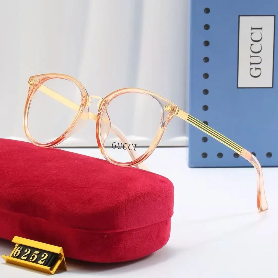Gucci Eyewear Square Metal-Frame Sunglasses — 15