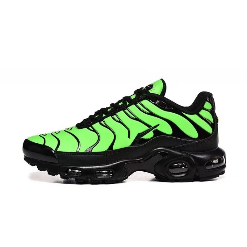 Nike Sneakers Air Max Plus — 163