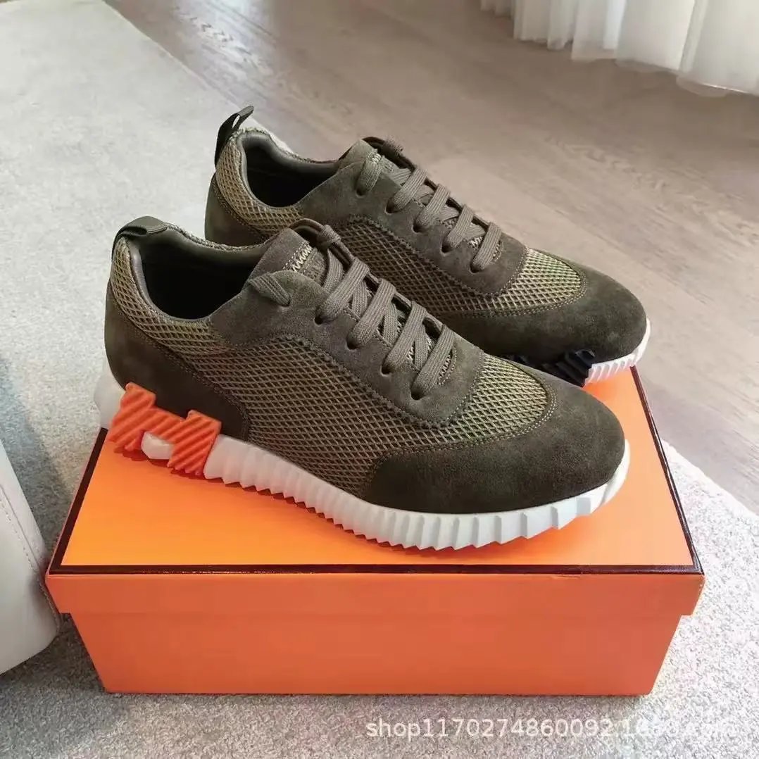 Unbranded Sneakers Low-top lace-up with ribbed sole and heel accent — 29
