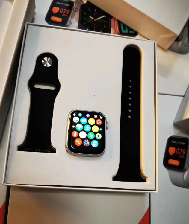 Bang & Olufsen Wireless earbuds — Apple Watch Series 5