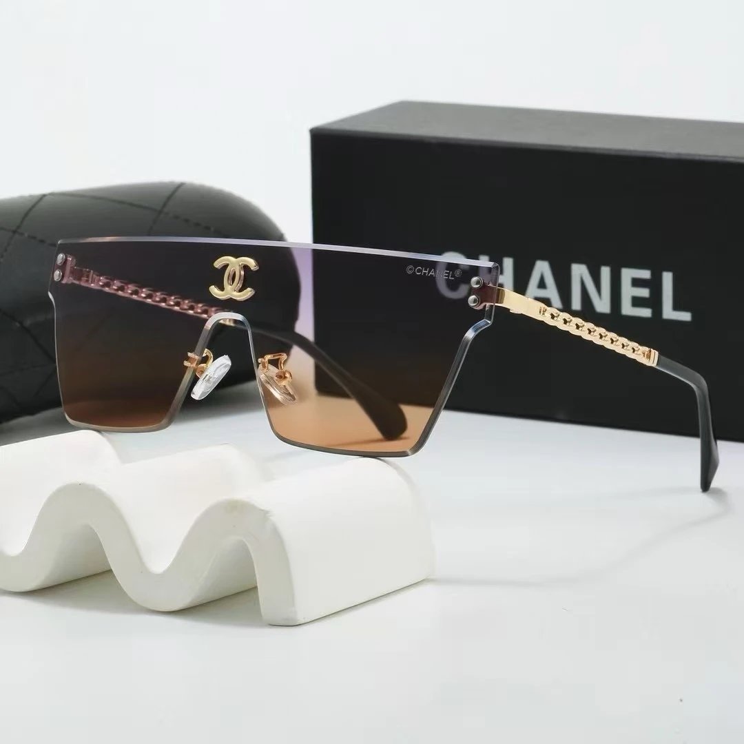 Chanel Eyewear Sunglasses with round or square frames — 33