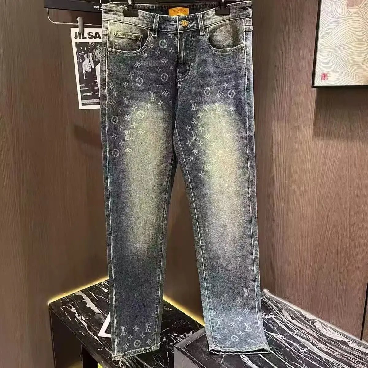 Saint Laurent Jeans Logo-Embellished — 13
