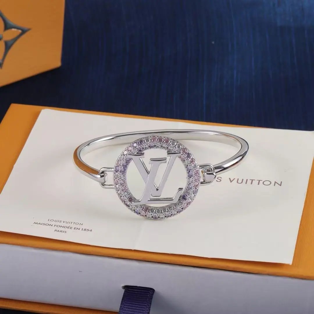 Louis Vuitton Jewelry Leather Bracelet — 20