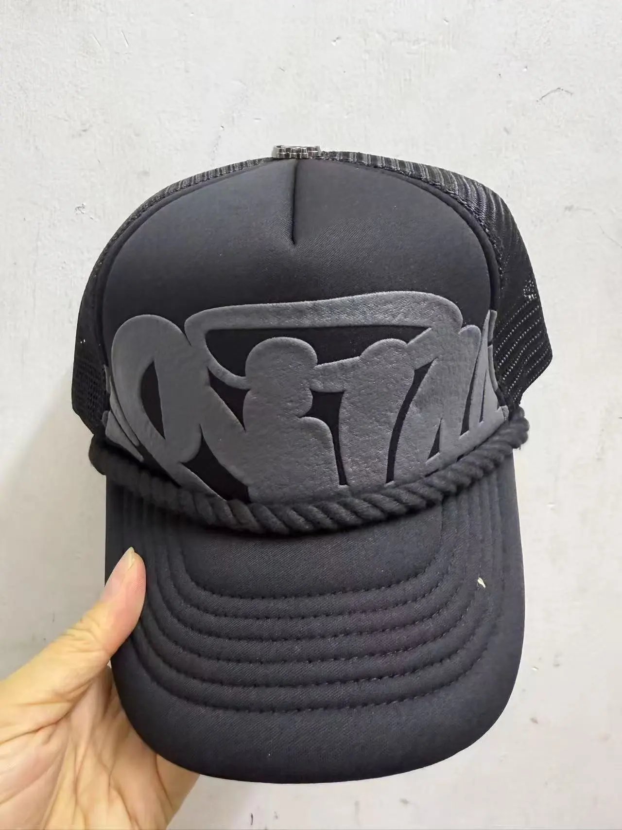 AMIRI Hats Mesh Trucker Cap with Embroidered Logo — 40