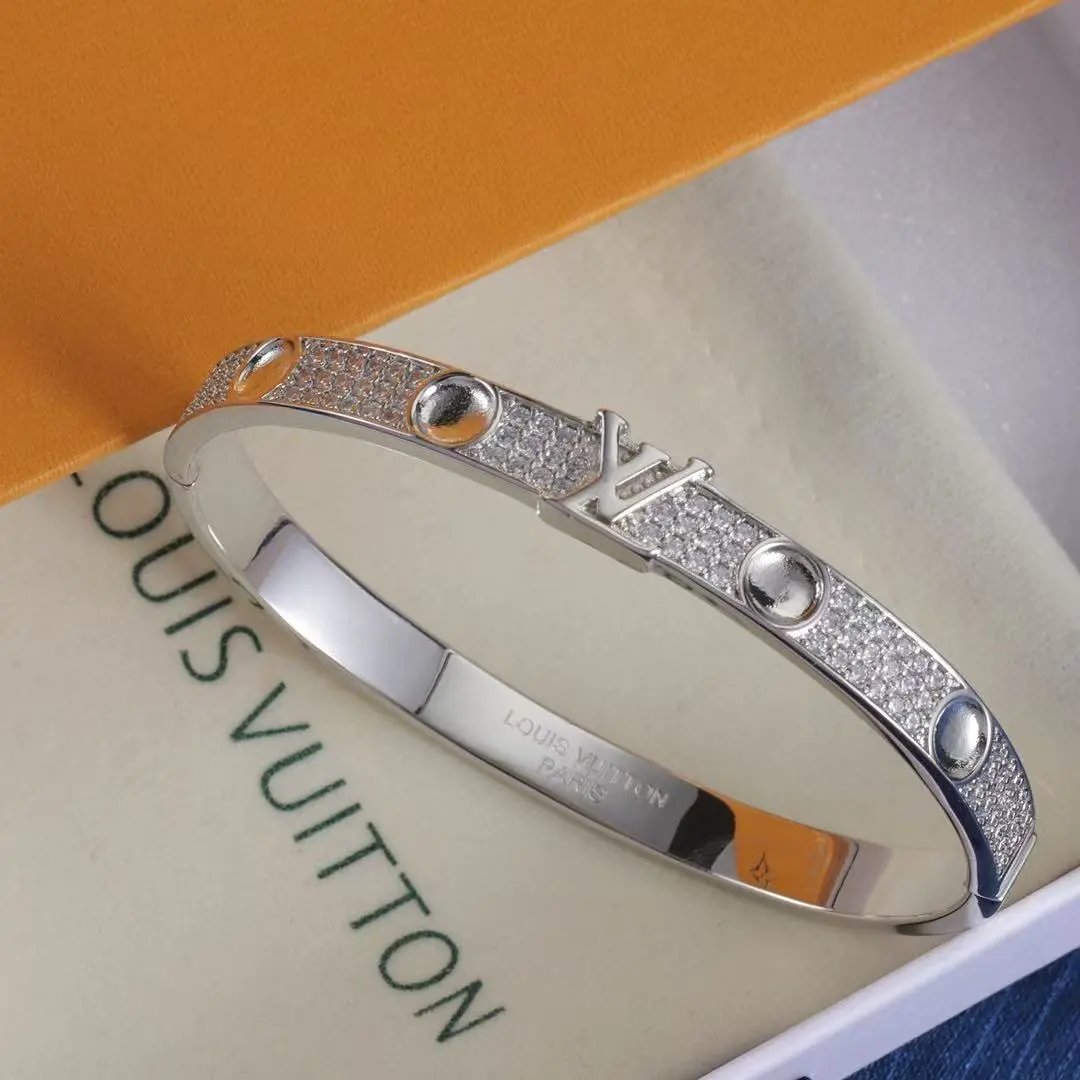 Louis Vuitton Jewelry Leather Bracelet — 23