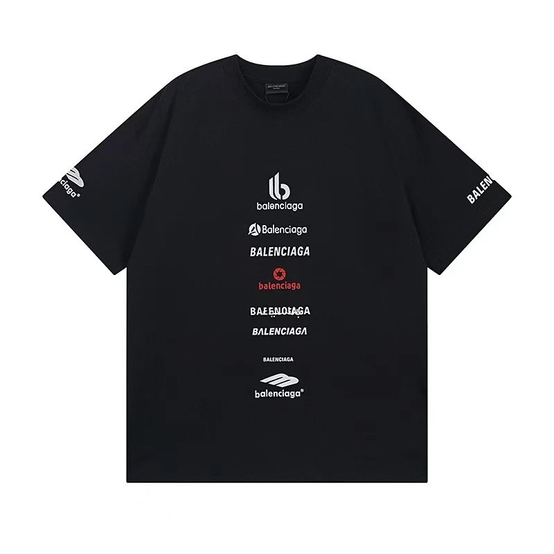 Gucci T-Shirts Short-Sleeve Logo Graphic — 30