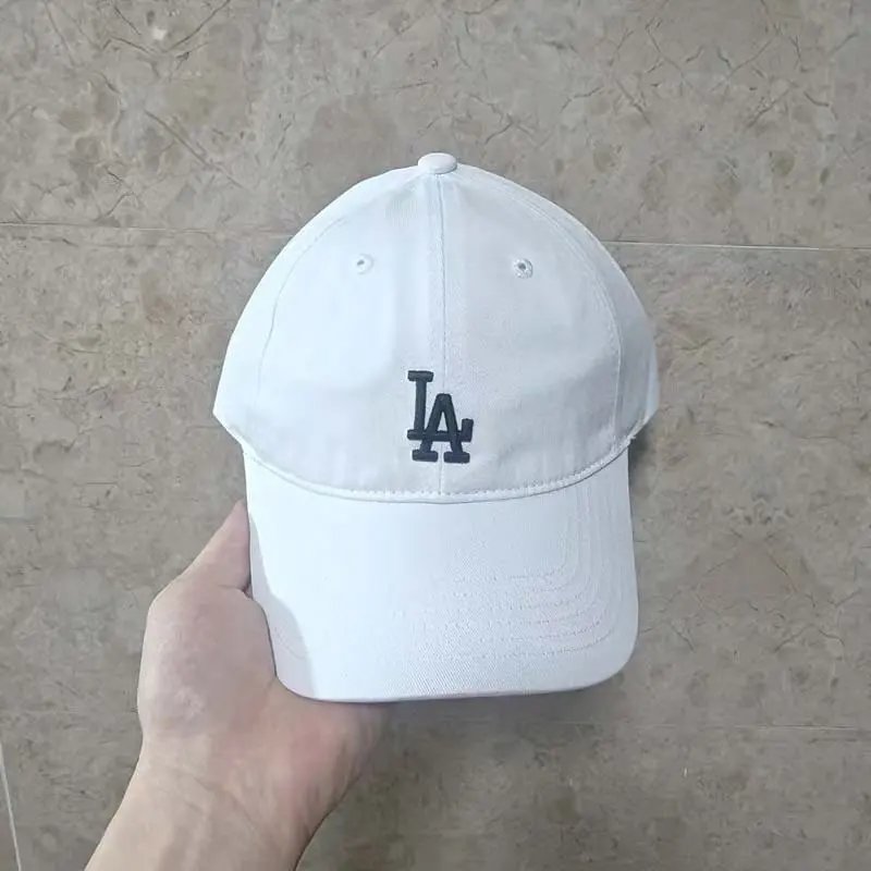 Los Angeles Dodgers Hats Embroidered LA logo baseball cap — 37