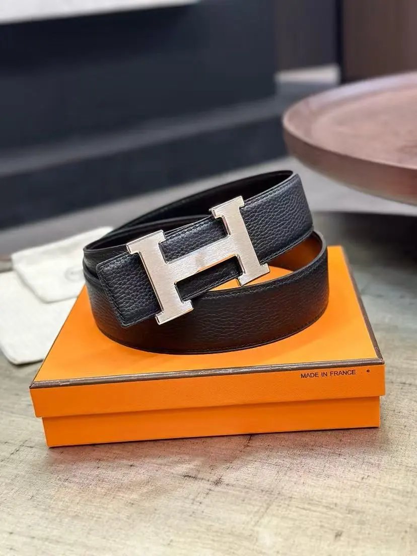Hermès Belts K1-0118 H-Buckle Leather Belt — 28