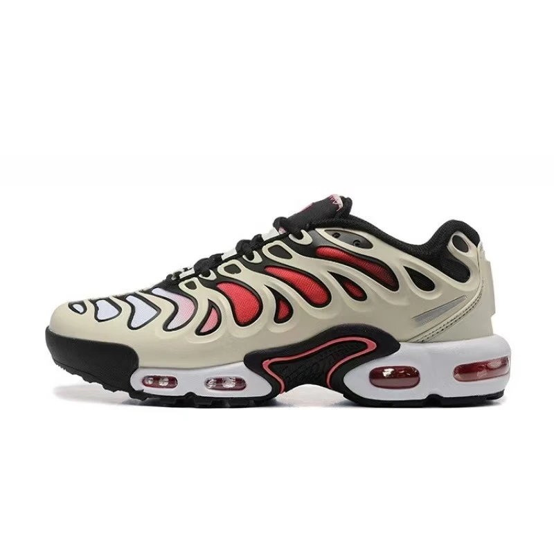 Nike Sneakers Air Max Plus — 24