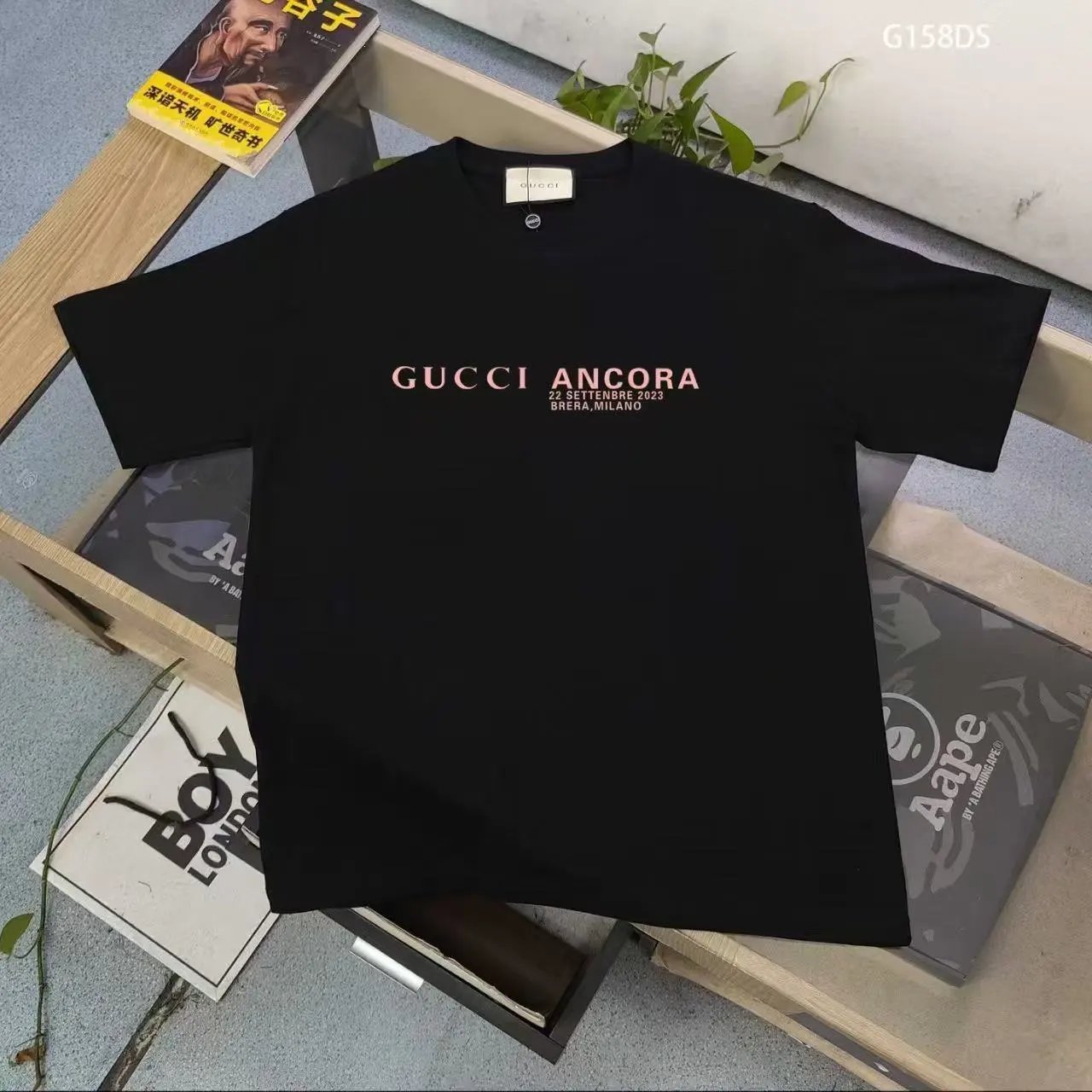 Gucci T-Shirts Short-Sleeve Logo Print — 9