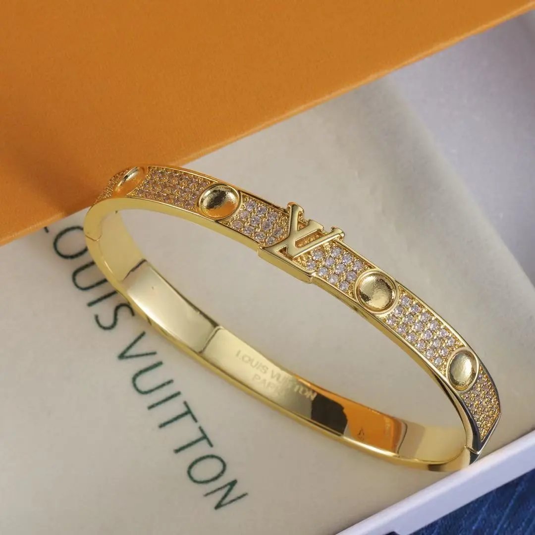 Louis Vuitton Jewelry Leather Bracelet — 24