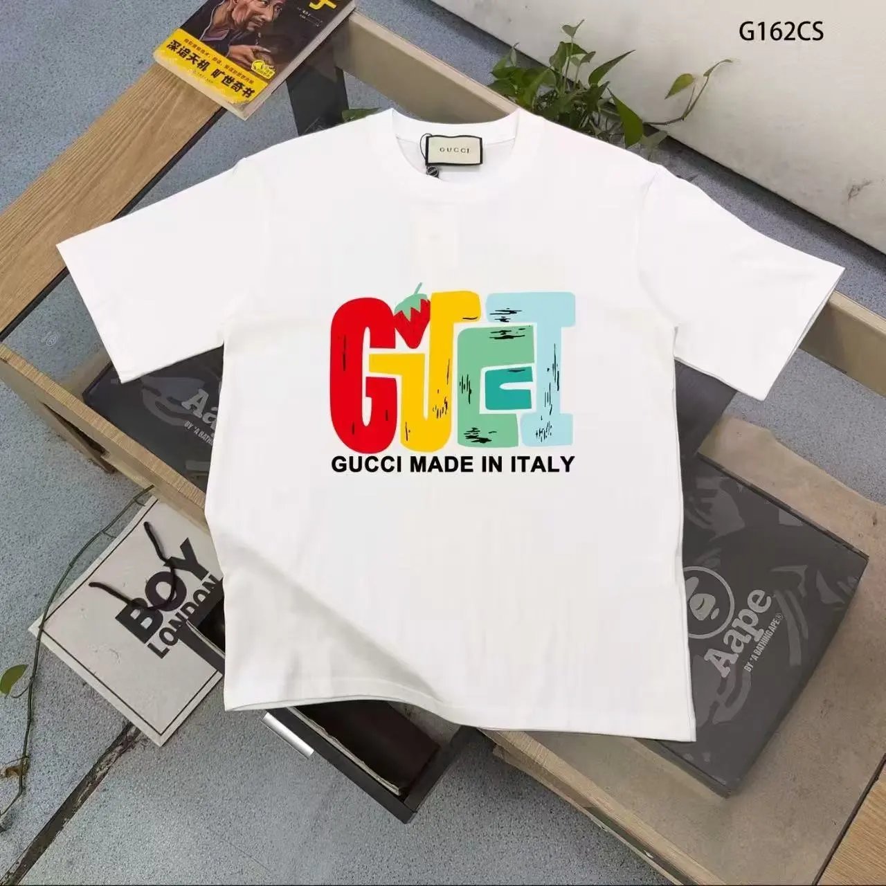 Gucci T-Shirts Short-Sleeve Logo Print — 15
