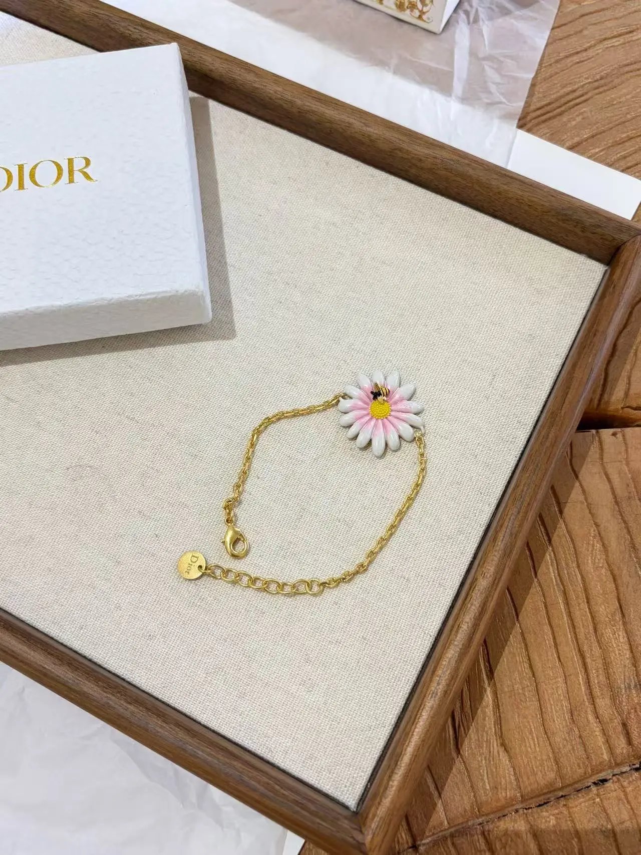 Gucci Jewelry Crystal Chain Bracelet — 2