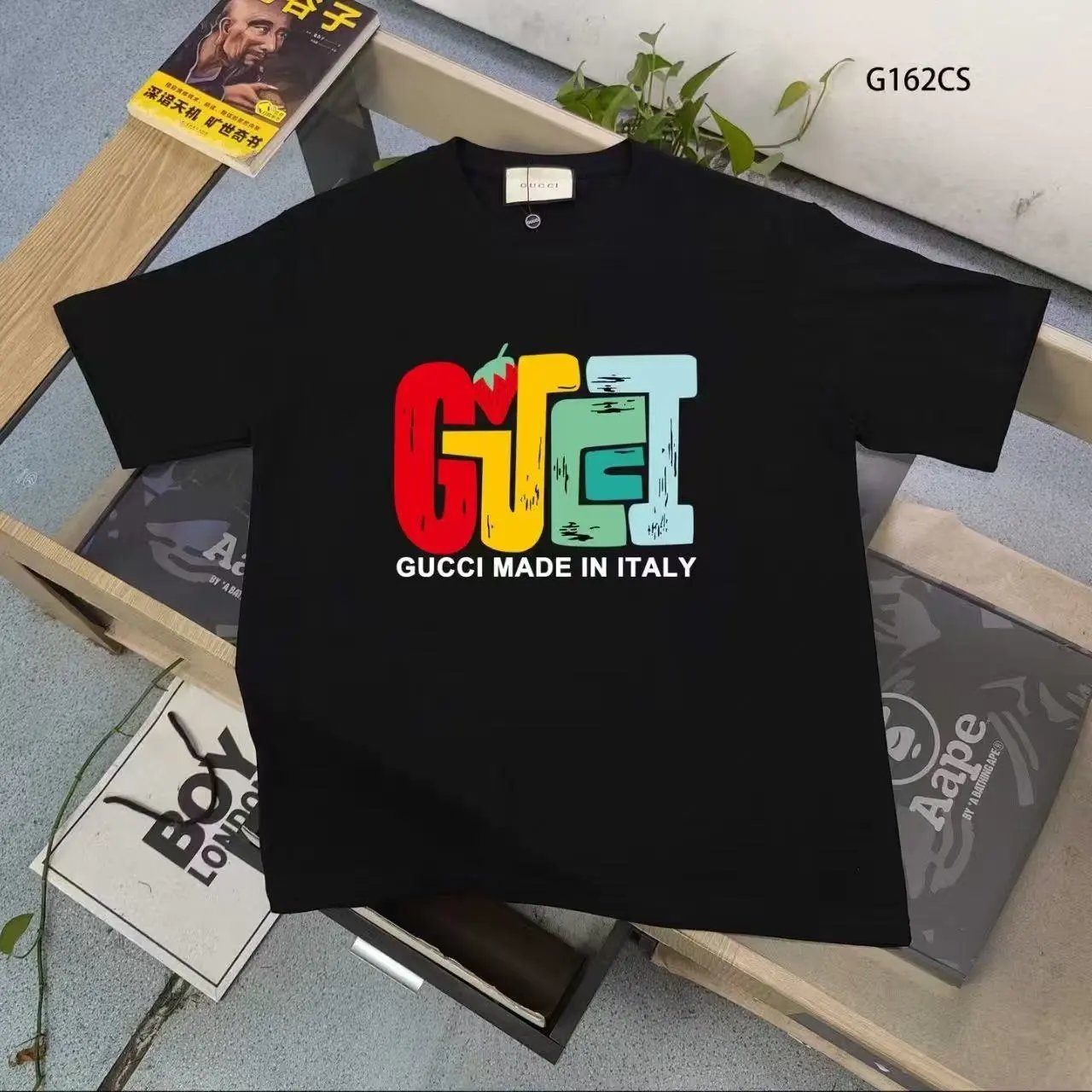 Gucci T-Shirts Short-Sleeve Logo Print — 16