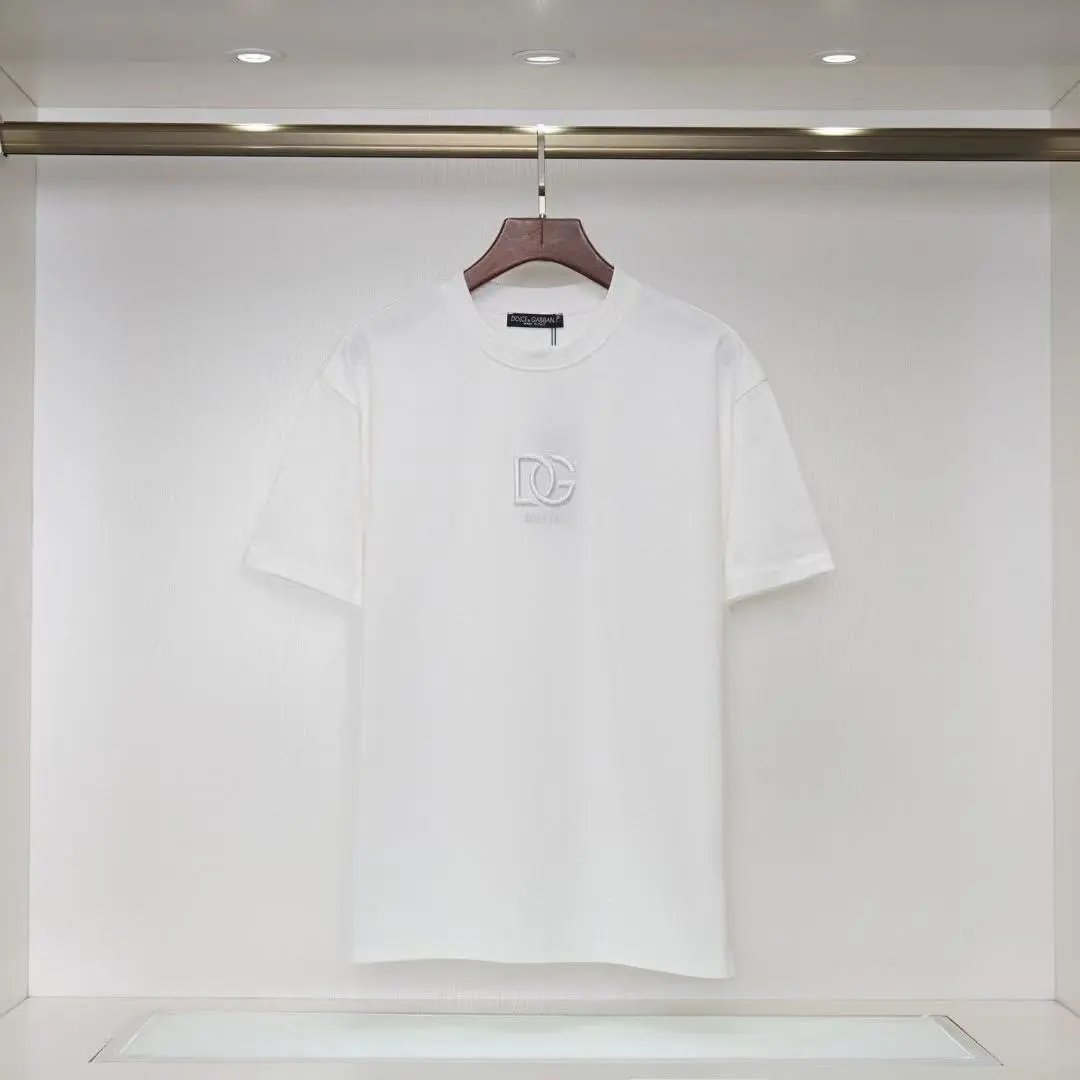 Dolce & Gabbana T-Shirts Logo Print — 23