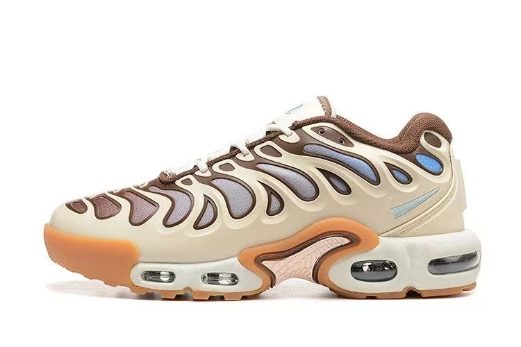 Nike Sneakers Air Max Plus — 13