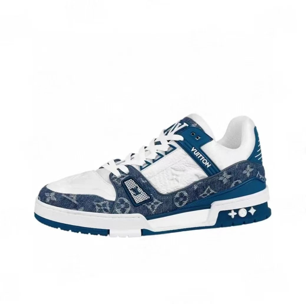 Louis Vuitton Sneakers LV Trainer — 34