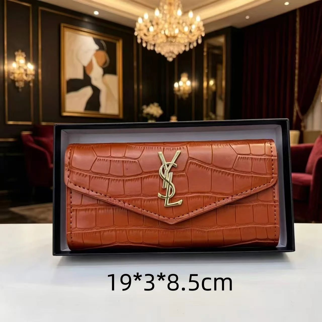 Louis Vuitton Wallets & Card Holders Bifold wallet with Damier check or Monogram pattern — 26