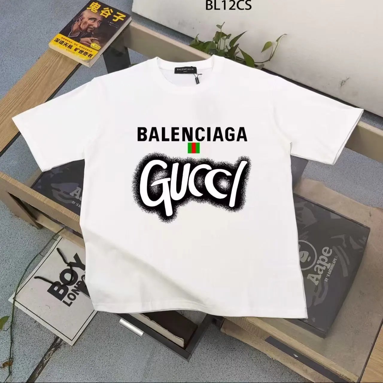 Gucci T-Shirts Short-Sleeve Logo Print — 7