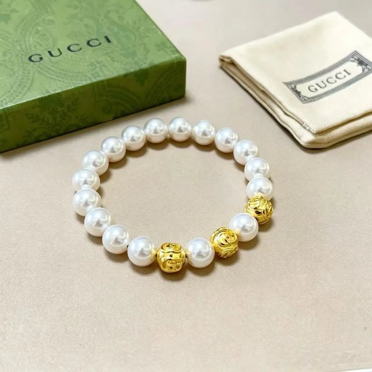 Gucci Jewelry Crystal Chain Bracelet — 11