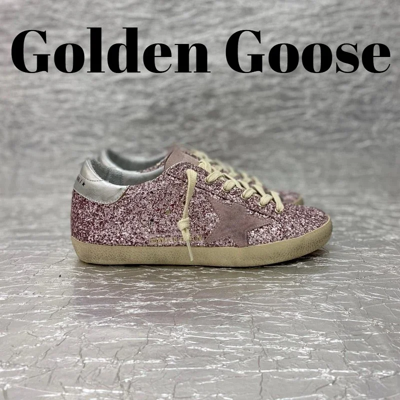 Golden Goose Sneakers Super-Star distressed star — 35