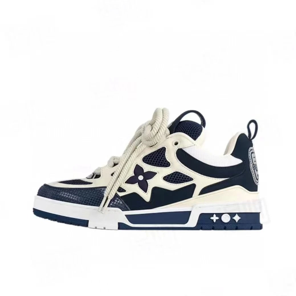 Louis Vuitton Sneakers LV Trainer — 24