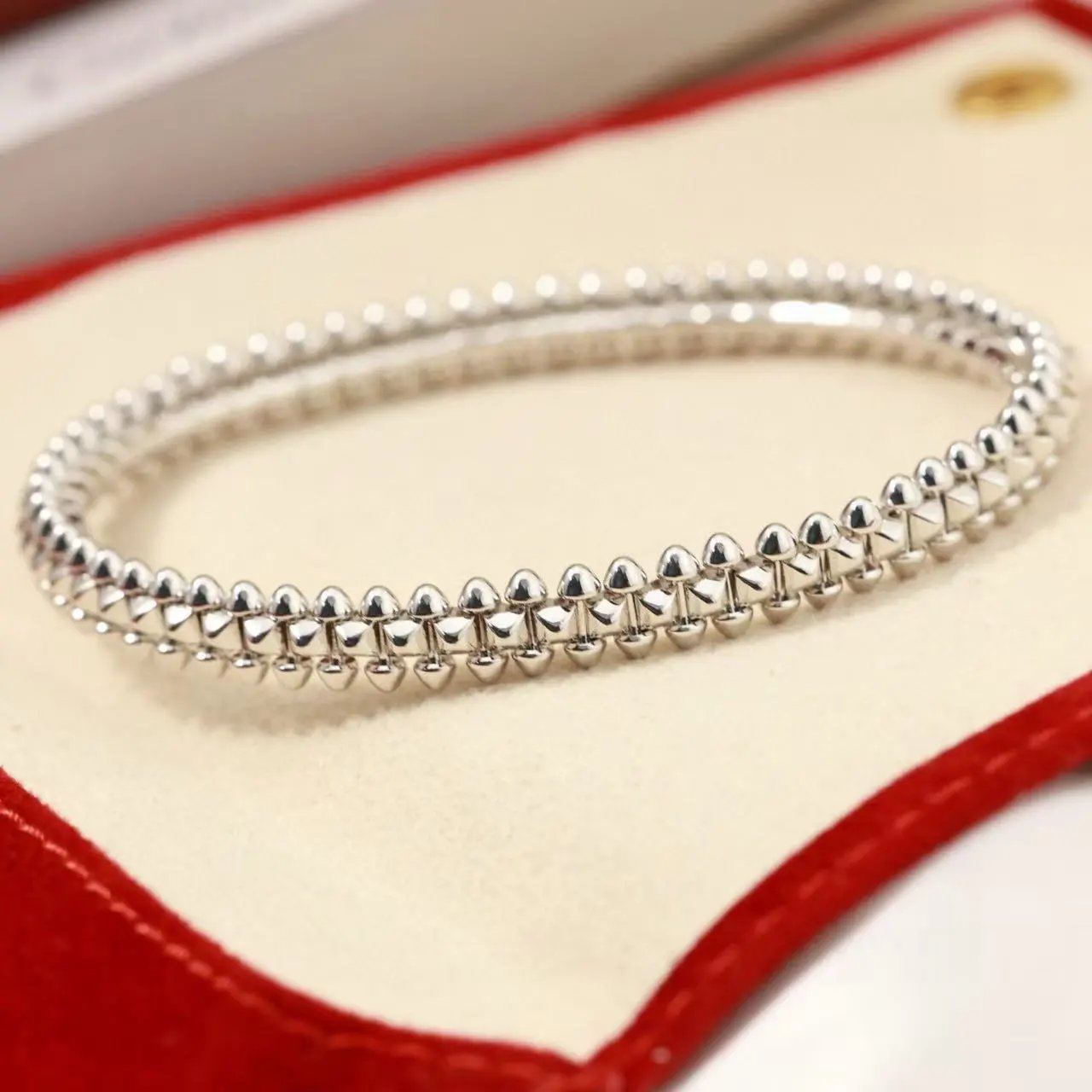 Cartier Jewelry LOVE bracelet with diamond-set screw motifs — 39
